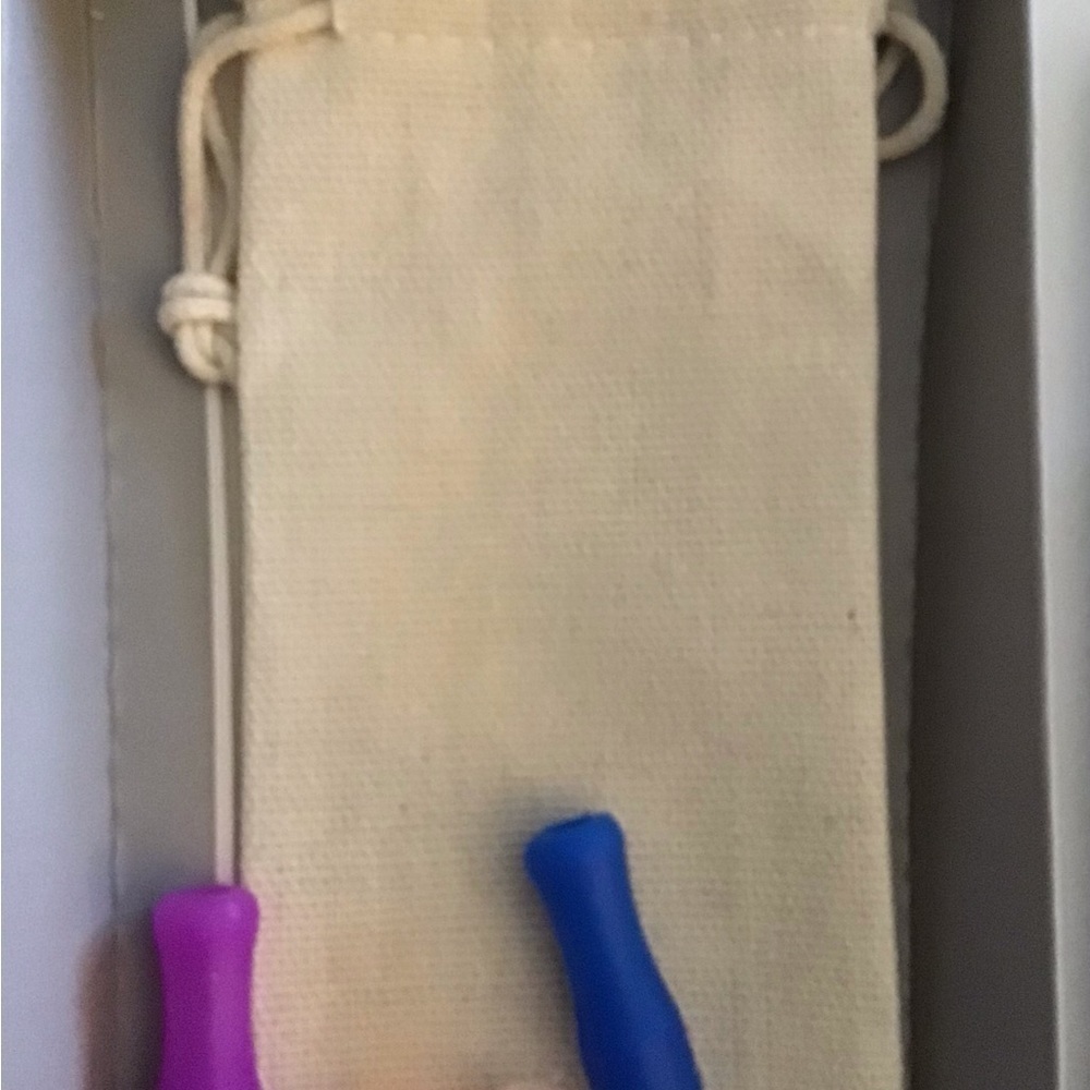 12 pack Black Metal Straws with Silicone Tips, Cleaning Brush and storage bag.… - Picture 8 of 9